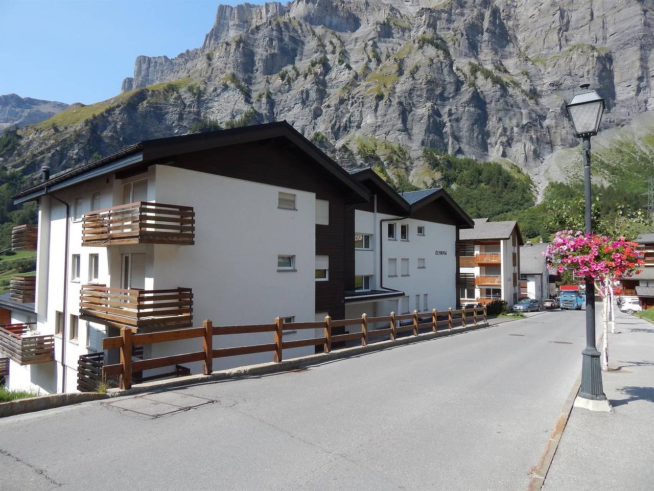 Ganze Ferienwohnung, Olympia 54 # - 2-Bettwohnung, Dusche, Wc in Leukerbad, Leukerbad & Umgebung