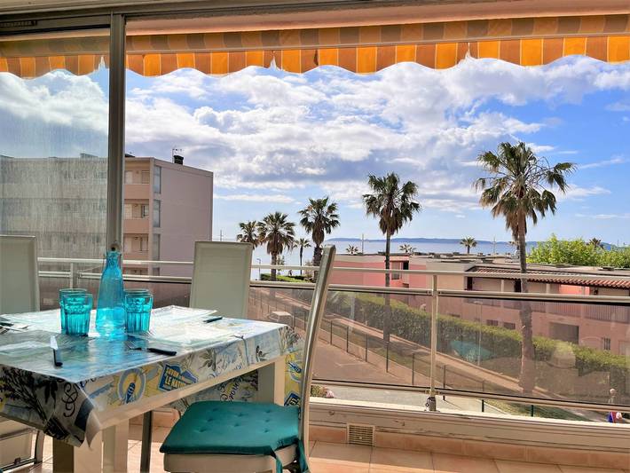 Gîte pour 4 personnes dans Plage Du Lavandou Le Lavandou