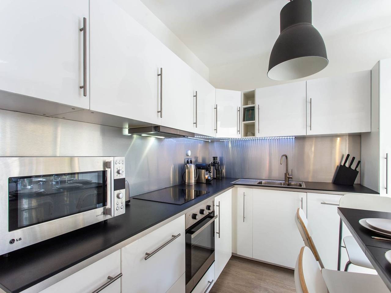 Entire apartment, Spacious house - 2Br/8P - Montrouge in Montrouge, Hauts-de-Seine