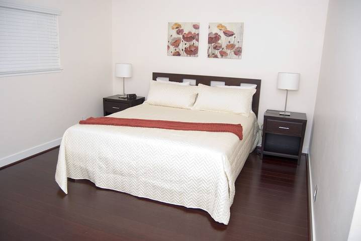 Vacation rental for 8 people, with yard in Mountain View