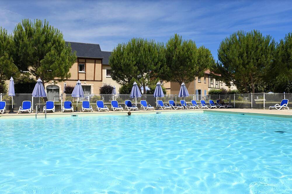 Appartement entier, Studio à Montignac | Linge de Lit Inclus + Accès Piscine! in Montignac, Périgord Noir