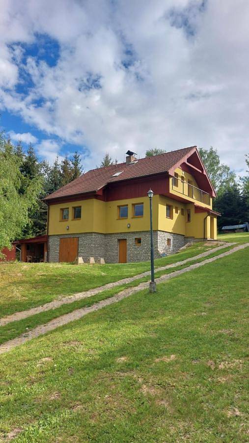 Ferienhaus für 10 Personen, mit Ausblick und Garten - 1