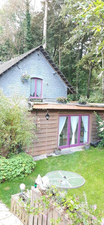 Maison de vacances pour 4 personnes, avec Terrasse et Jardin à Charleroi