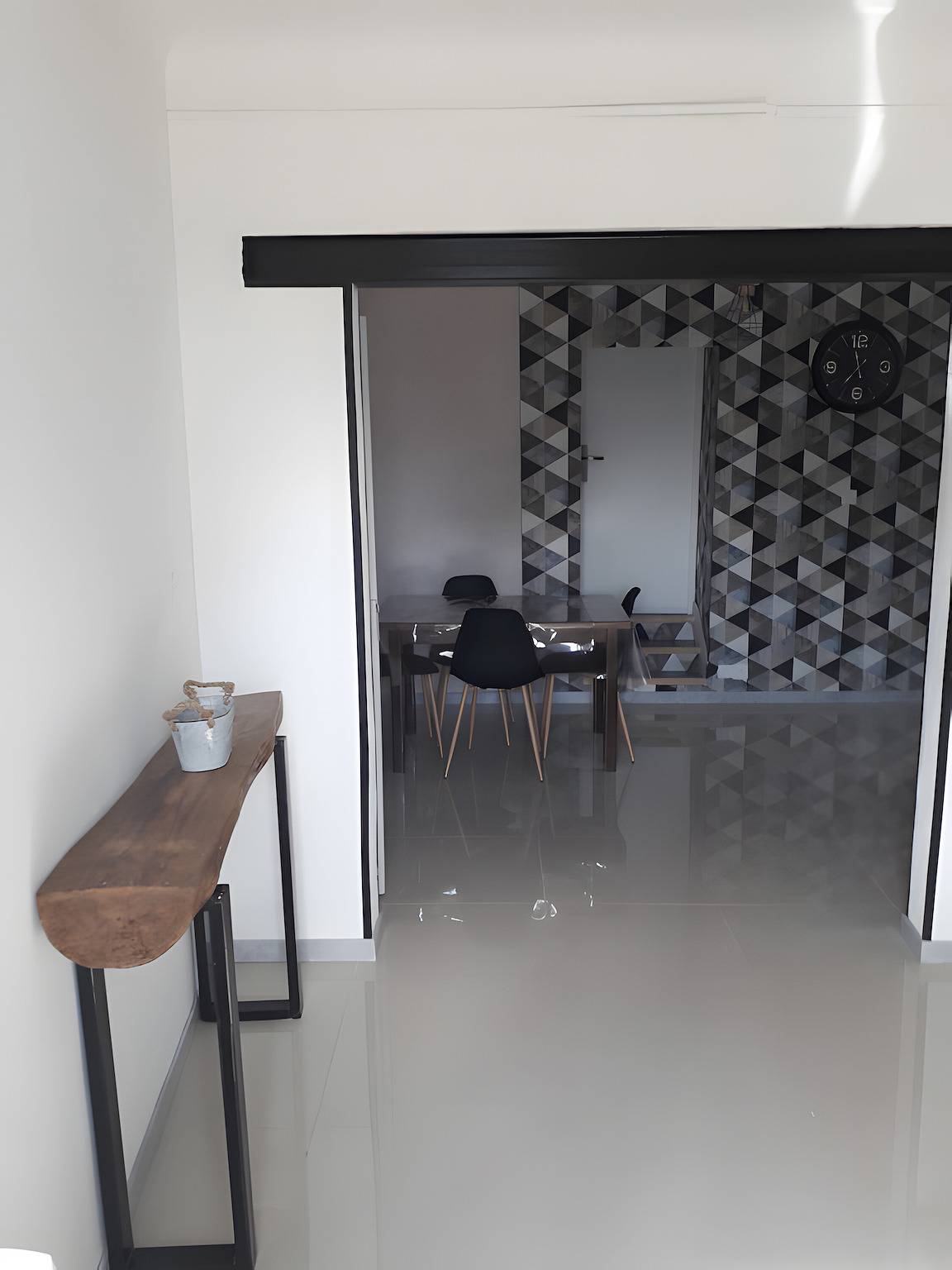 Appartement entier, Appartement 'Gîte Du Moulin Béchereau' avec terrasse privée, jardin commun et Wi-Fi in Mer, Région de Blois