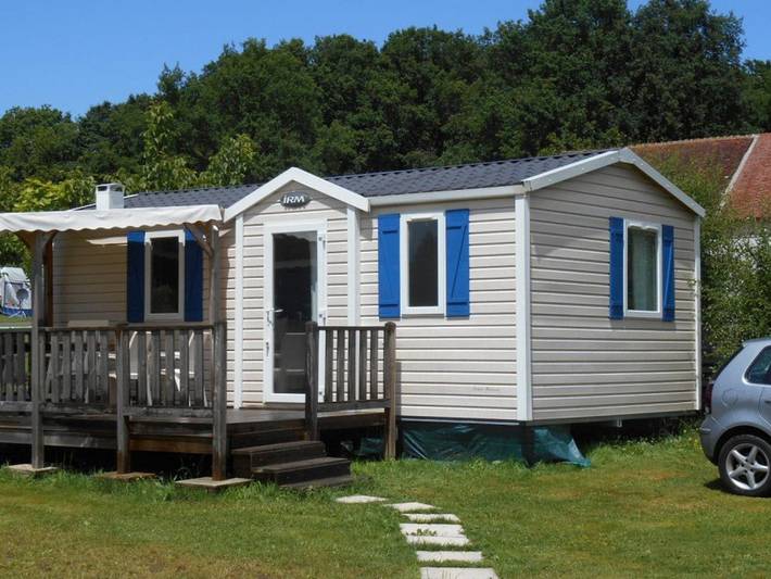 Mobil home pour 2 personnes, avec piscine