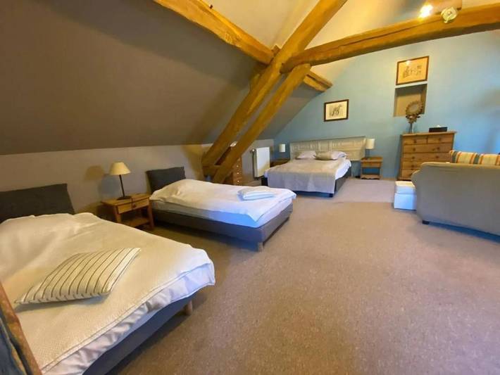 Location de vacances pour 4 personnes, avec jardin et terrasse à Bannost-Villegagnon - 3