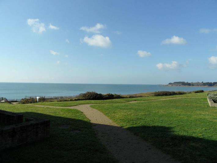 Gîte pour 4 personnes, avec Terrasse dans Plage du Fogeo