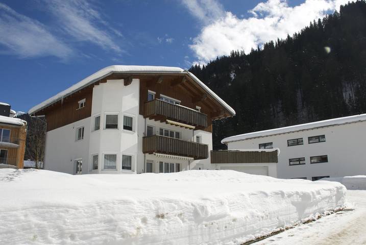 Ferienwohnung für 6 Personen, mit Terrasse am Arlberg - 2