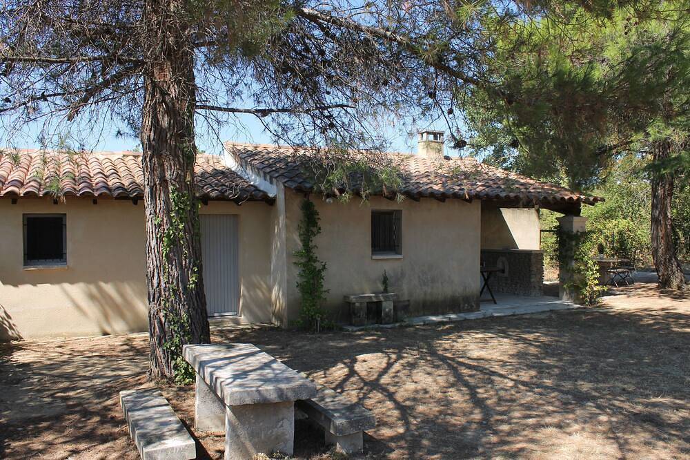 Der Cabanon in der Provence in Oppède, Regionaler Naturpark Luberon