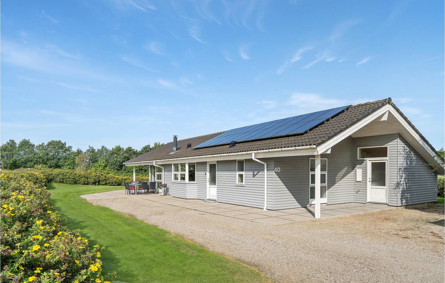 Vacation house for 6 people with hot tub in Hovborg, Vejen