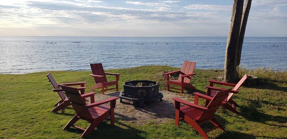 Log cabin for 10 people, with terrace, with pets in Door County