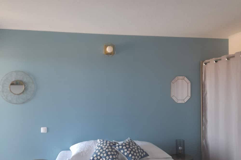 Appartement entier, Appartement entre mer et montagne -Accès direct plage + piscine in Cervione, Arrondissement de Corte