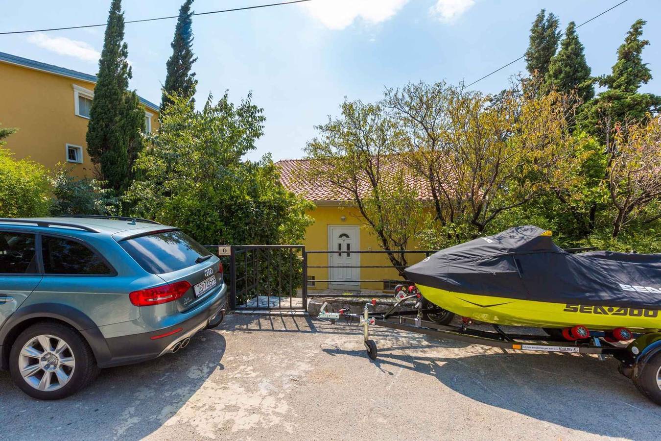 Holiday home with the pool in Primorsko-goranska županija