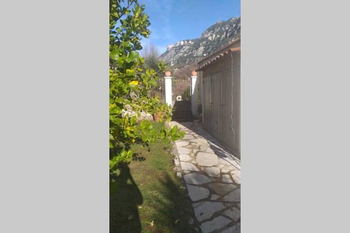 Location de vacances pour 4 personnes, avec jardin et vue à Gourdon (Provence-Alpes-Côte d'Azur) - 4