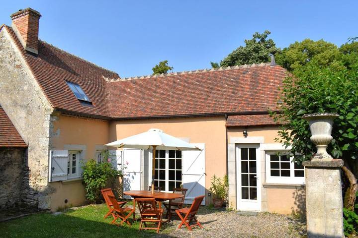 Location de vacances pour 5 personnes, avec jardin et terrasse à Verneuil-en-Bourbonnais