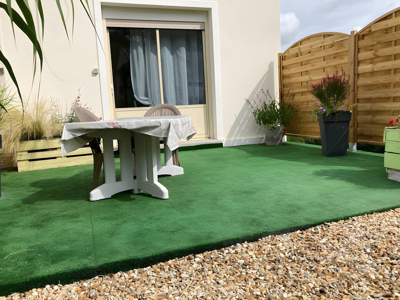 Gîte la salamandre - au coeur des châteaux in Mosnes, Région de Tours