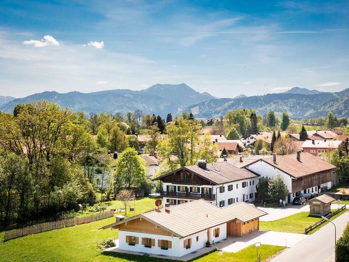 Ferienhaus für 3 Personen, mit Balkon und Terrasse sowie Garten und Ausblick am Tegernsee - 2