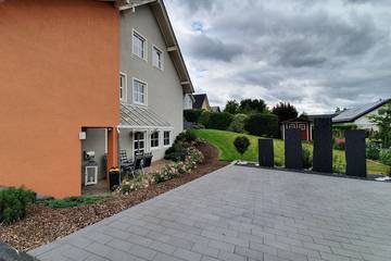 Gîte pour 3 personnes, avec terrasse à Kastellaun