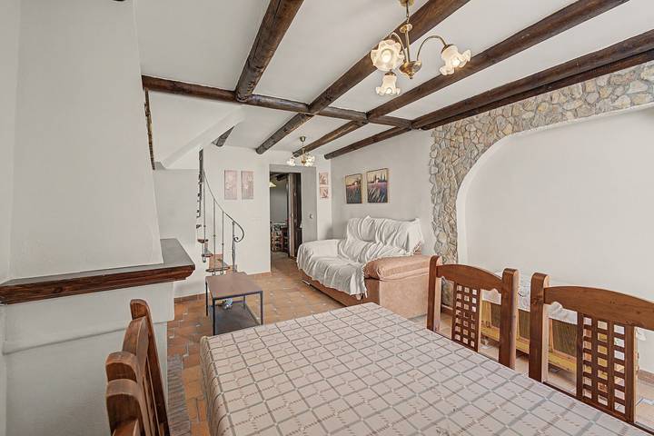 Country House 'Casa La Calza' with Mountain View and Balcony in El Burgo, Sierra de las Nieves