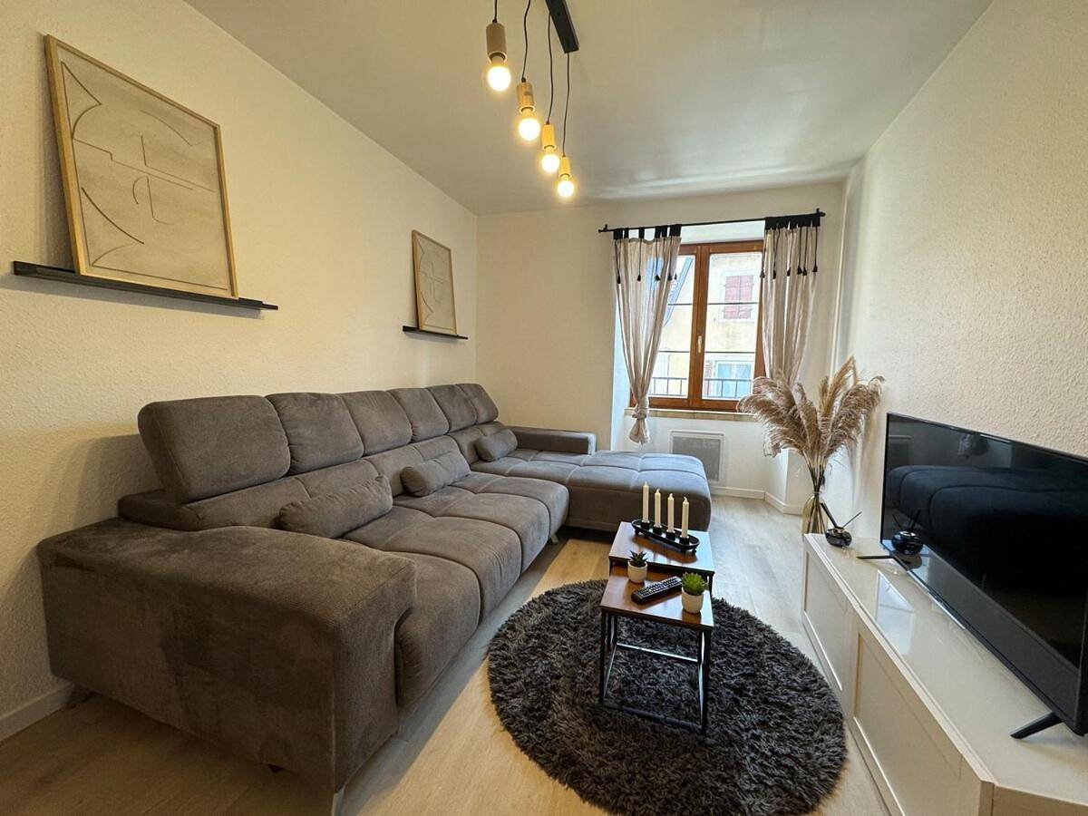 Appartement entier, Jolie T2, 55 m, centre ville soultz in Soultz-Haut-Rhin, Parc naturel régional des Ballons des Vosges