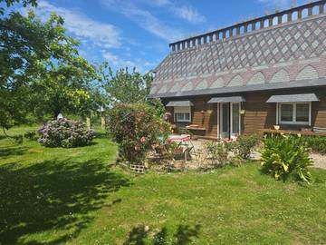 Gîte pour 6 personnes, avec terrasse à Thérouldeville