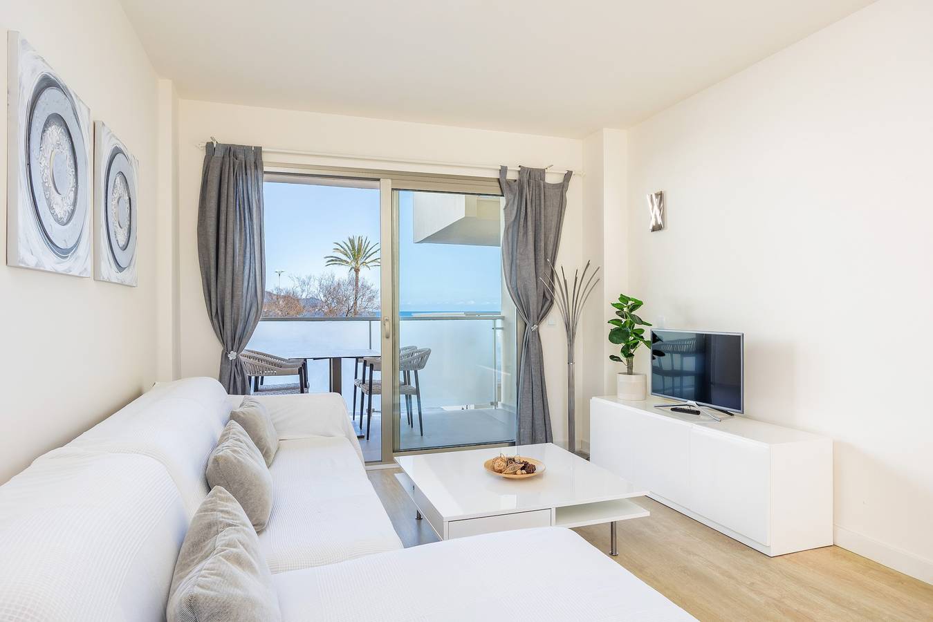Apartamento inteiro, Vistas deslumbrantes para o mar – A 50 m da praia Cala Millor in Cala Millor, Sant Llorenç des Cardassar
