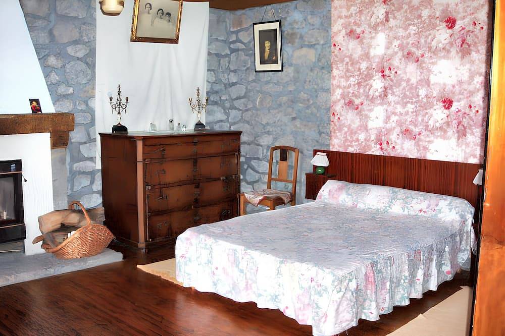 Homerez - Maison Parc des Volcans d'Auvergne in Lascelle, Région d'Aurillac