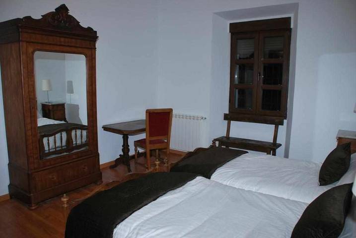 Chalet para 22 personas, con terraza y vistas, Se admiten mascotas en Provincia de Valladolid - 3