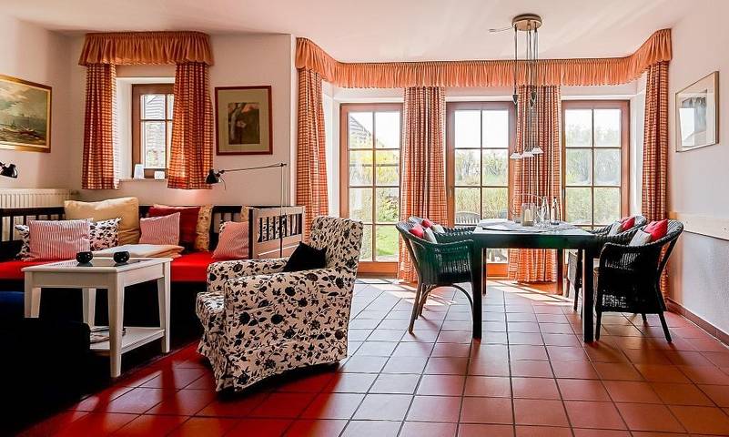 Ferienwohnung für 3 Personen, mit Garten, mit Haustier am Saaler Bodden - 2