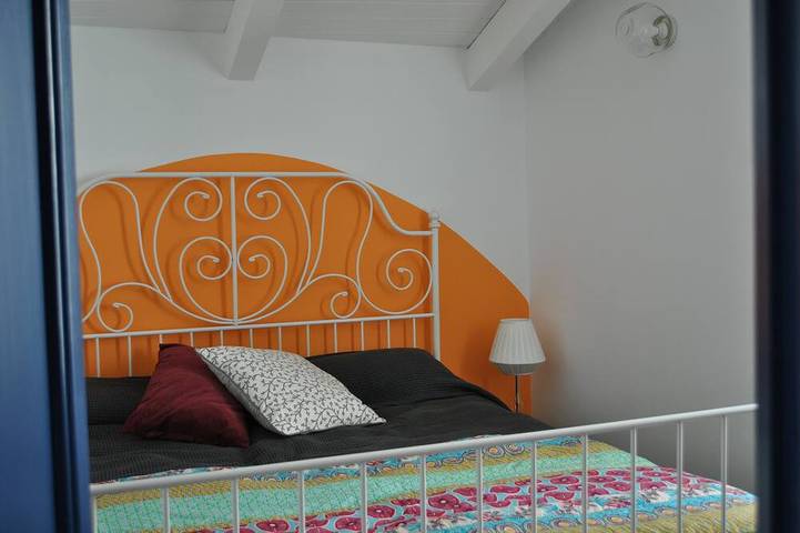 44 Steps Holiday Home - terrace with sea view, equipped kitchen, desk with wifi in Castellabate, Cilento Coast