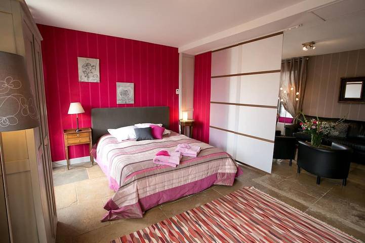 Gîte pour 8 personnes, avec jardin et piscine, animaux acceptés à Étaule - 3