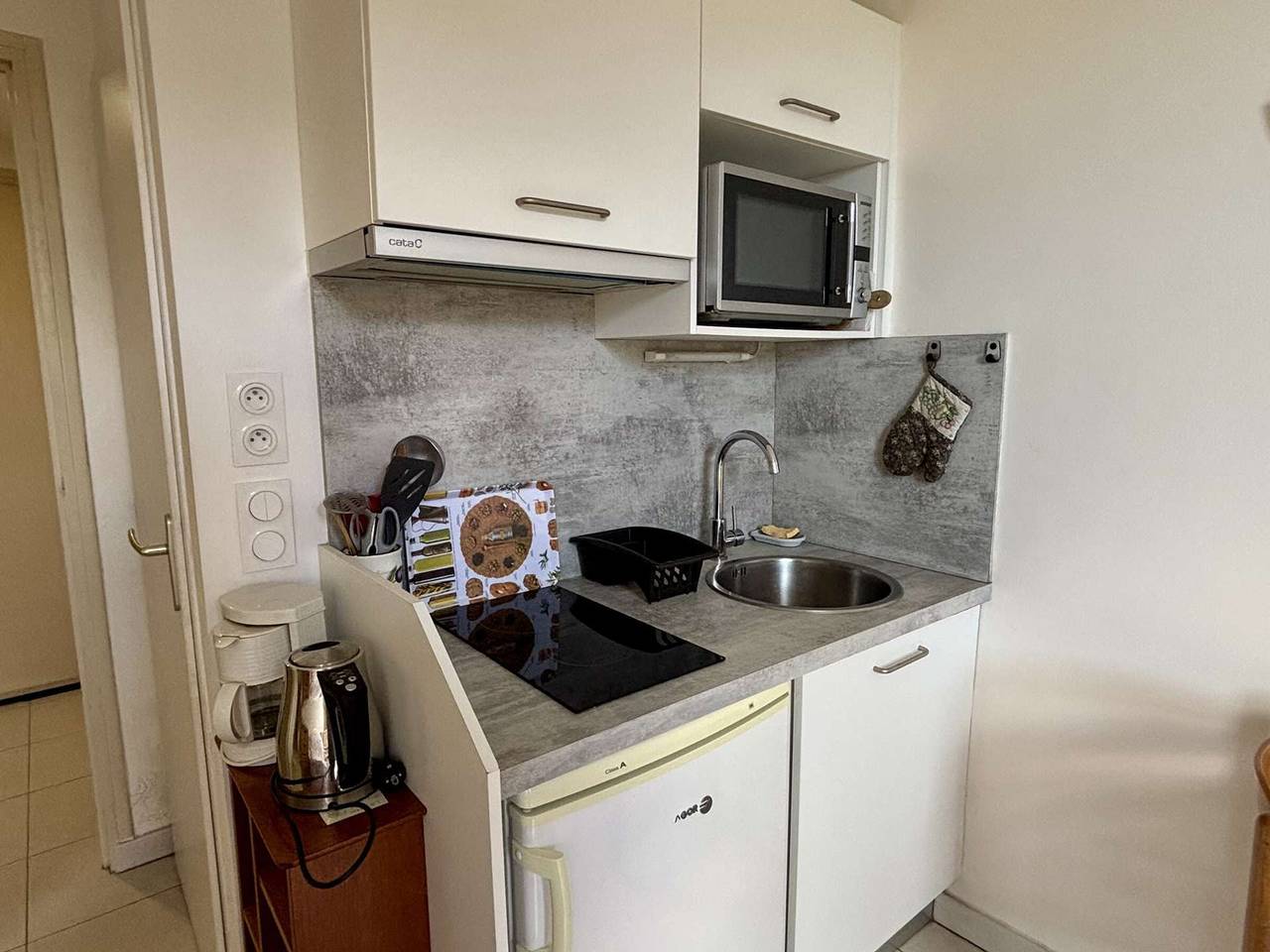 Entire apartment, 2-room apartment by the sea, sleeps 3 - Argelès-sur-Mer in La Côte Vermeille, Argelès-sur-Mer