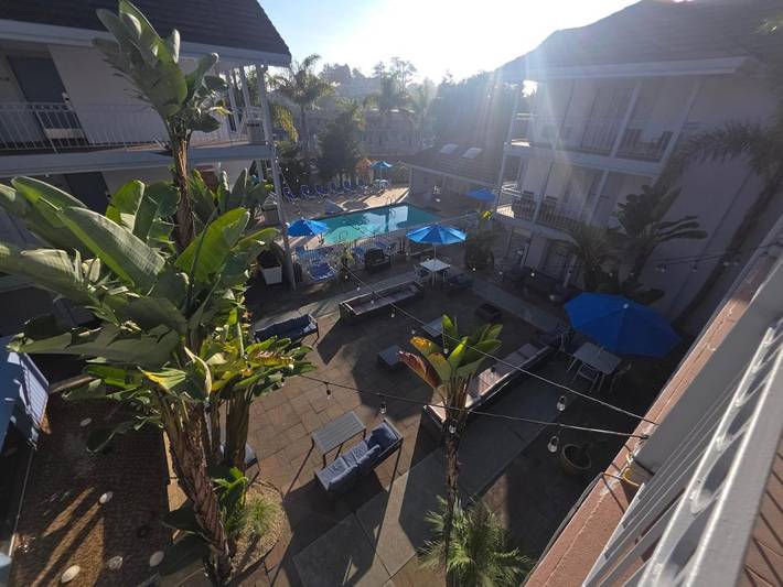 Hôtel pour 3 personnes, avec jacuzzi ainsi que terrasse et piscine, animaux acceptés à Santa Cruz - 4