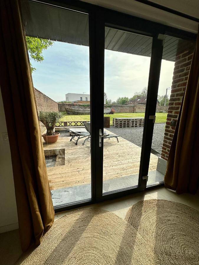 Gîte pour 2 personnes, avec Terrasse ainsi que Jardin et Vue à Cambrai - 4