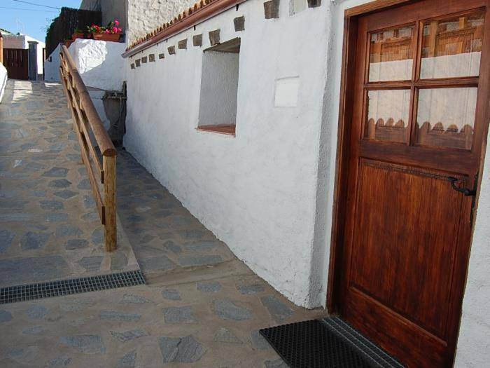 Casa rural para 4 personas, con terraza además de piscina y jardín en Granadilla de Abona - 3