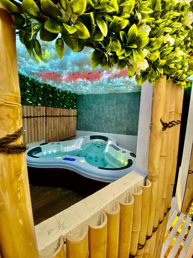Appartement de vacances pour 2 personnes, avec jacuzzi et sauna à Béziers