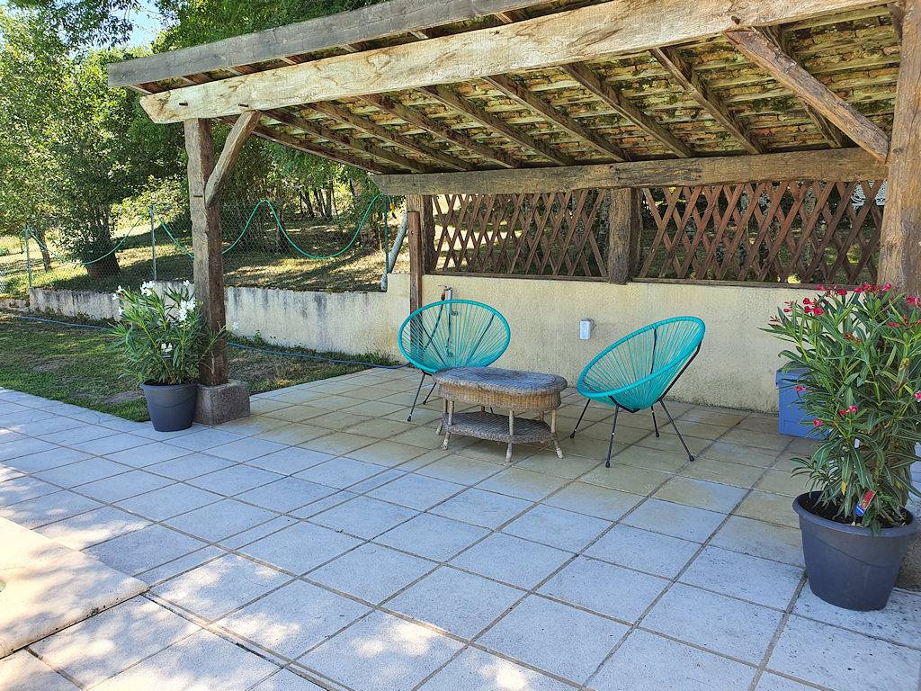 Flânerie au Maine, chambres d'hôtes du Lot - Chambre Roseraie in Salviac, Lot