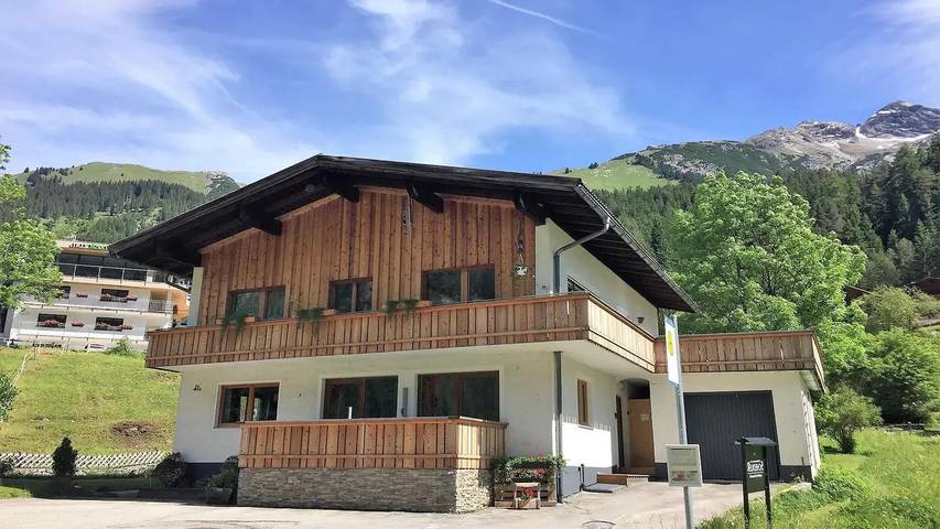 Ferienwohnung für 4 Personen, mit Terrasse, mit Haustier im Lechtal