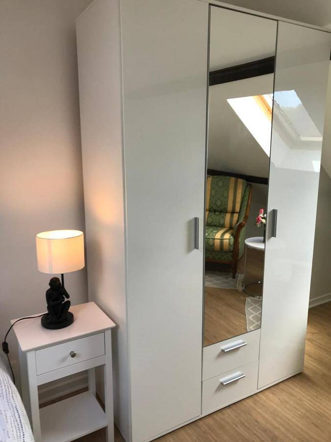 Appartement entier, Appartement coquet dans maison individuelle in Lisses, Essonne