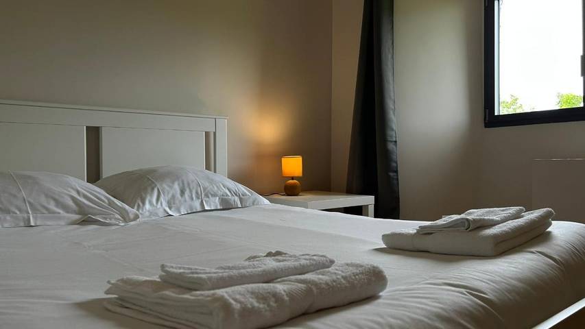 Location de vacances pour 10 personnes, avec jardin à Chiché (Deux-Sèvres) - 3