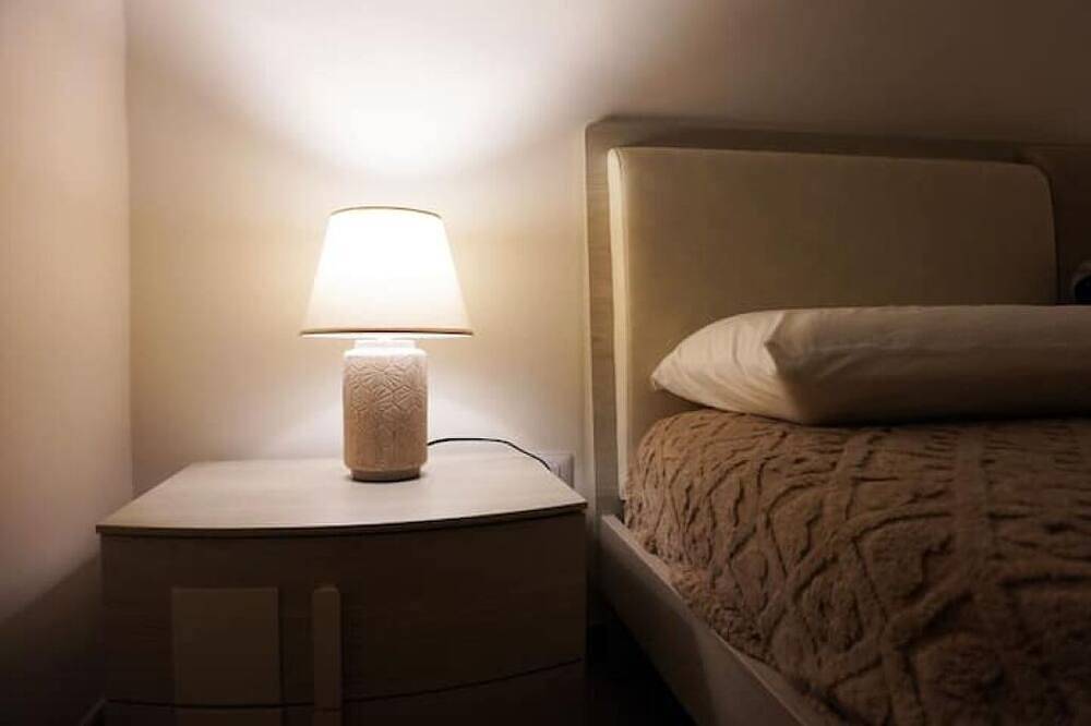 Ganze Wohnung, 5 minutes from the archaeological museum and historic center in Neapel, Neapel Provinz