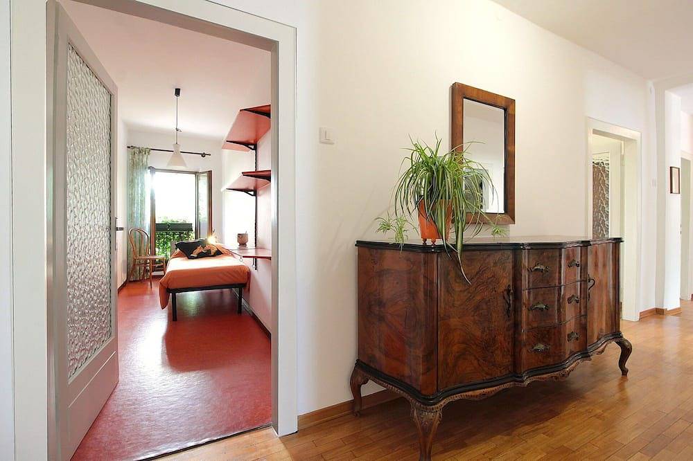 Apartamento entero, Apartamento en Feltre con 3 habitaciones, capacidad 5 in Feltre, Grupo Cimonega