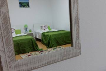 Villa for 14 Guests in Ponta Delgada, São Miguel, Picture 3