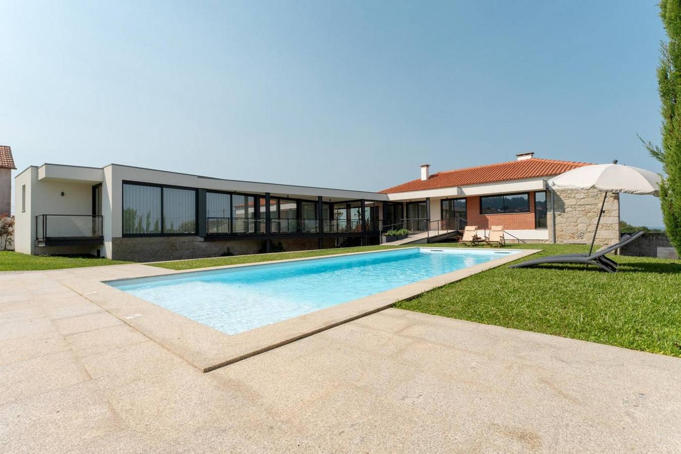 Villa « Casa do Avô » avec vue sur la mer, piscine privée et Wi-Fi in Castelo do Neiva, Distrito de Viana do Castelo