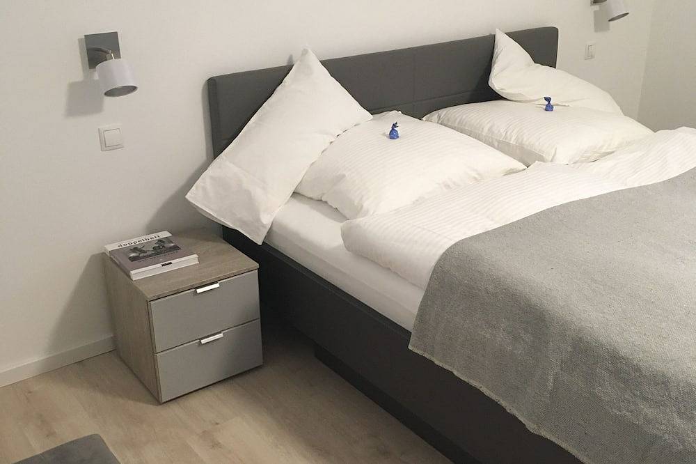 Entire apartment, Luxury apartment between Ryck and nature reserve in Greifswald, Western Pomerania