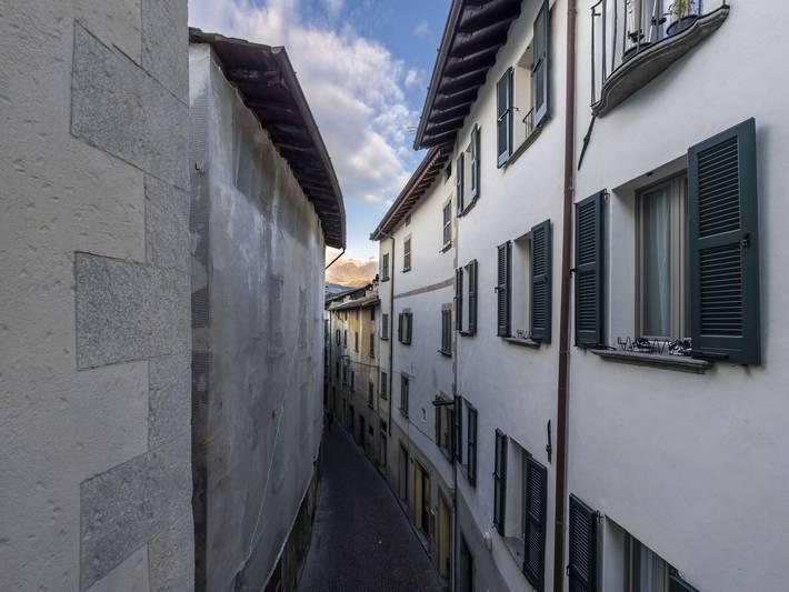 Appartamento intero, Vicolo Ninguarda - Vicolo Ninguarda 629.1 in Morbegno (Borgo), Morbegno
