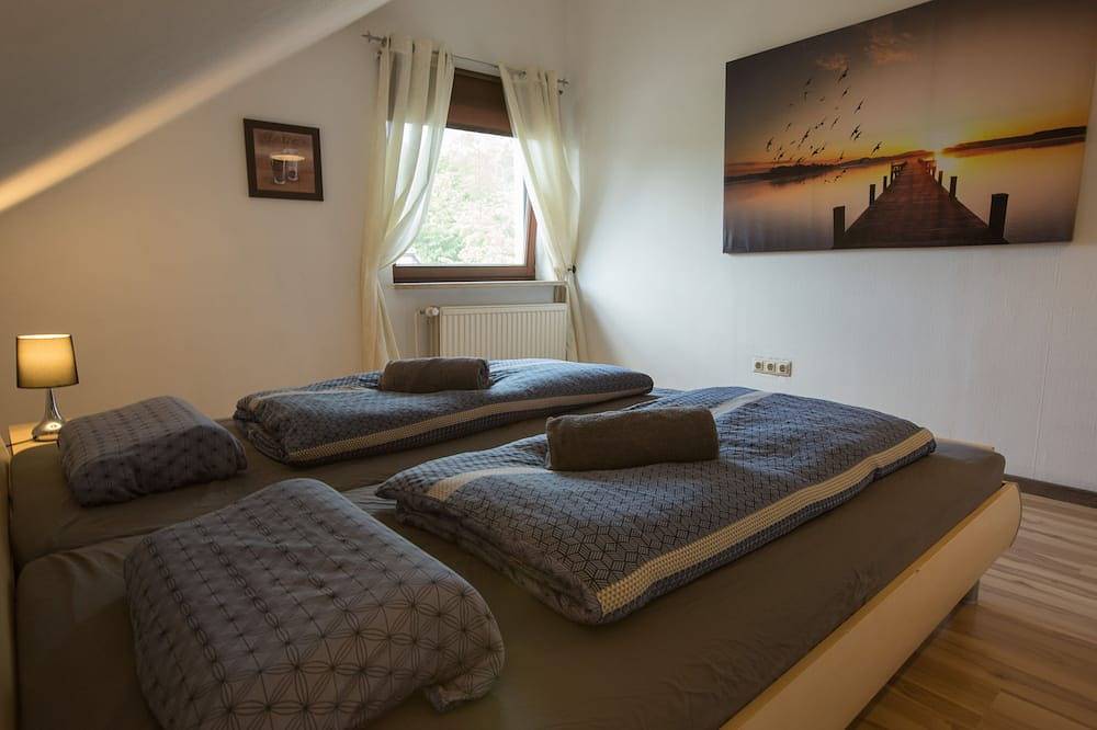 Ganze Wohnung, Ferienwohnung Segeberger See bei Bad Segeberg für bis zu 6 Personen mit Haustier in Klein Rönnau, Kreis Segeberg
