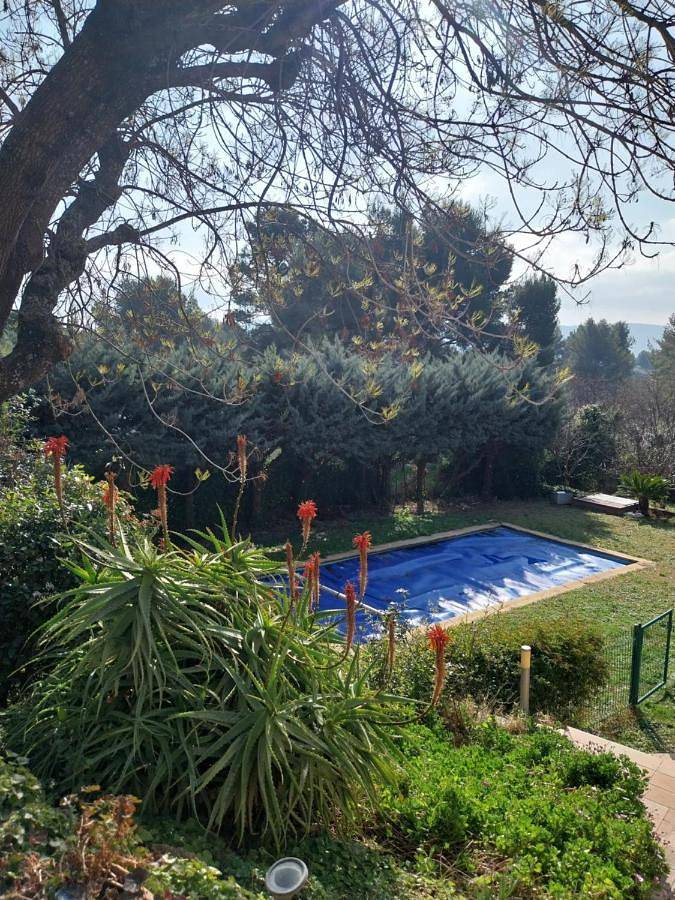 Appartement de vacances pour 4 personnes, avec vue et piscine, animaux acceptés