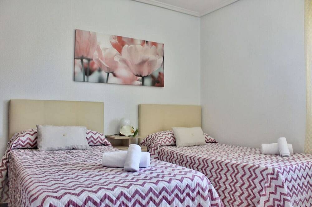 Ganze Wohnung, Apto con jardín compartido - Villa Currina 7801 in Arnuero, Kantabrische Küste