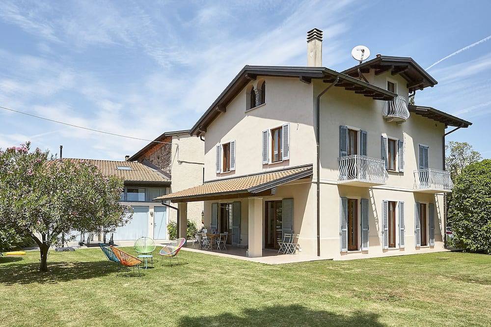 Schöne Villa am Lago Maggiore in Ceresolo, Laveno-Mombello